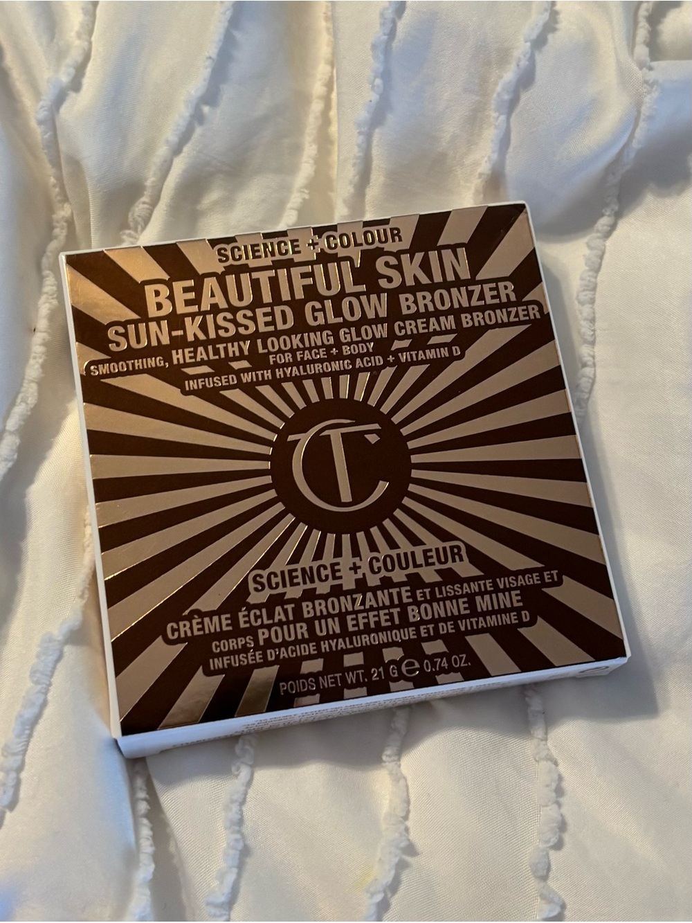 Charlotte Tilbury Sun-Kissed Glow Cream Bronzer - 2 Medium - Picture 1 of 3